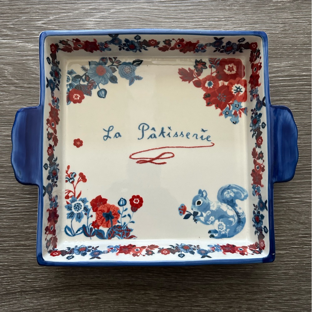 Anthropologie Nathalie Lete Squirrel Square Baker 9x9 EUC!